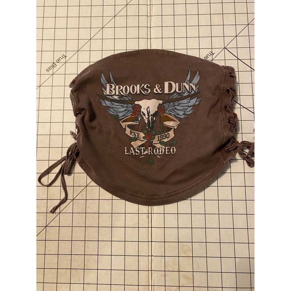 Brooks & Dunn Last Rodeo Brown Lace Up Graphic Tube Top Medium